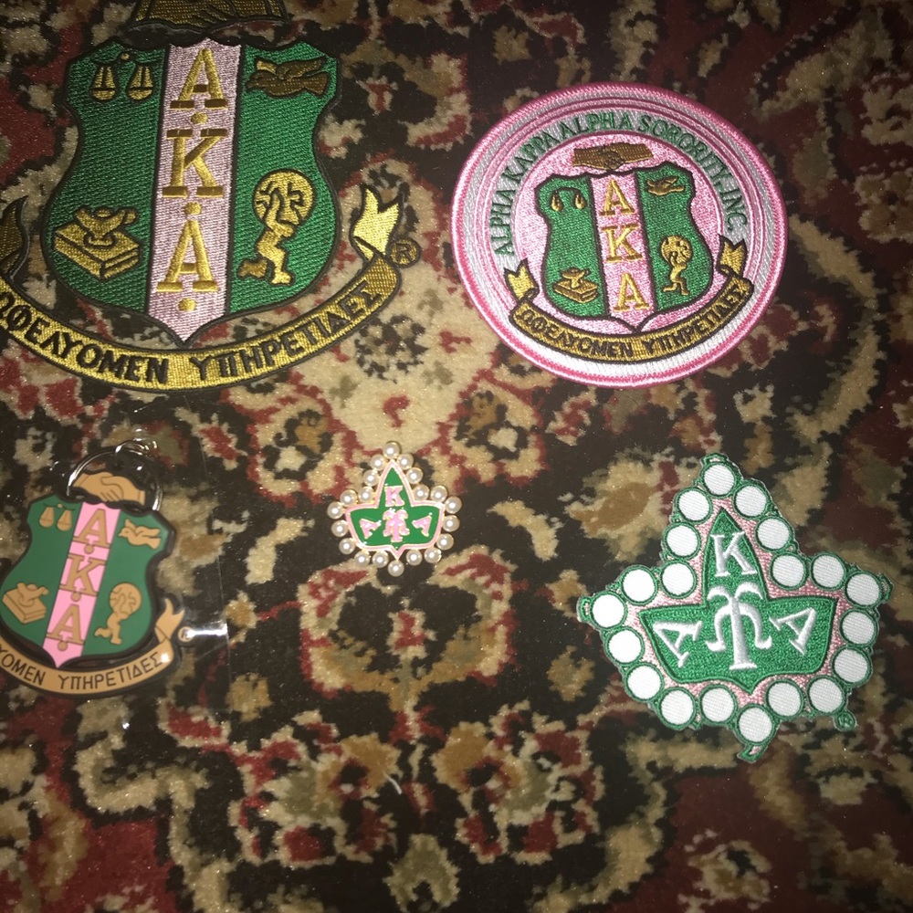 Alpha Kappa Alpha iron on patch pin brooch keychai